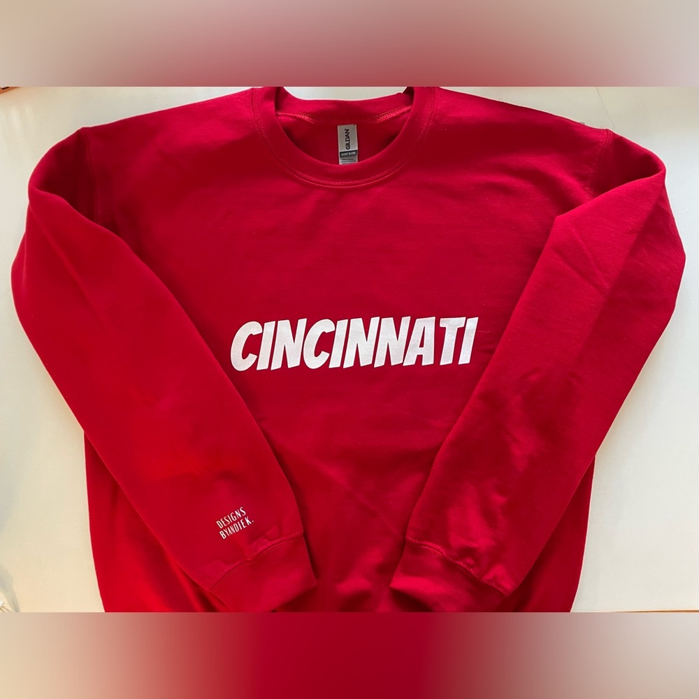 CINCINNATI (bearcats) crewneck sweatshirt